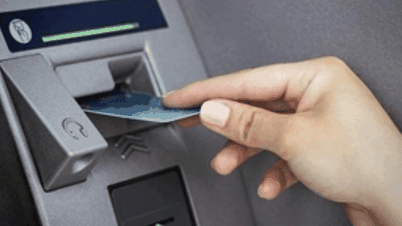 Las tarjetas magnéticas para cajeros automáticos estarán oficialmente bloqueadas a partir del 1 de julio de 2025