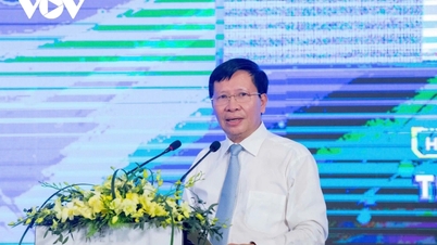 Necesidades de competencias digitales de la industria del periodismo y los medios de comunicación en Vietnam en el período 2026-2030
