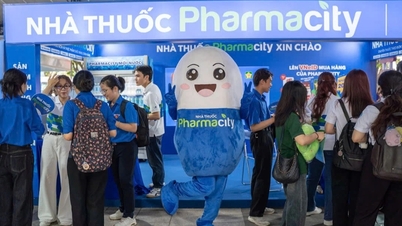 La pharmacie accompagne la tendance numérique : expérience d'achat sur VNeID au « Cashless Festival »
