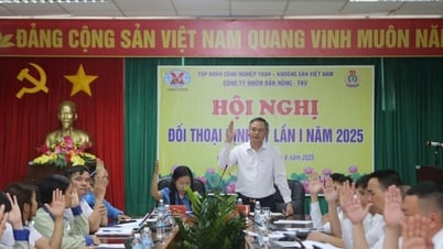 Dak Nong Aluminum Company dialogues with workers