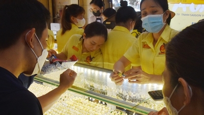 Giá vàng hôm nay, 21-6: Tăng mạnh trở lại