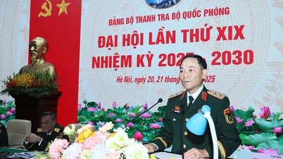 Le lieutenant-général Pham Truong Son a assisté au 19e Congrès du Comité du Parti de l'Inspection du ministère de la Défense nationale, session 2025-2030
