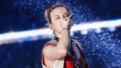អង្គរក្សរបស់ G-Dragon៖ 'ការសម្តែងរាត្រីភ្លៀងនៅហាណូយក្លាយជារឿងព្រេង'