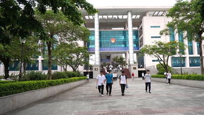 Passer les examens d'entrée en 10e année à l'école spécialisée Bien Hoa pour l'année scolaire 2025-2026