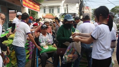 Charitable gifts for 120 disadvantaged disabled people