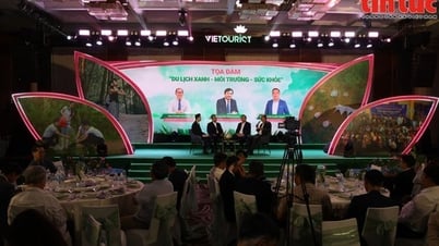 'Greening' is the inevitable direction for sustainable development of the tourism industry